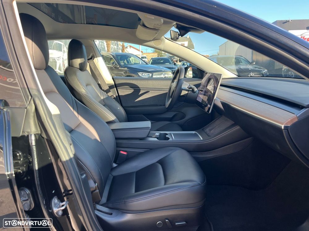 Tesla Model 3 Standard Range Plus RWD - 44