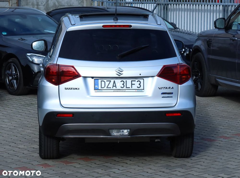 Suzuki Vitara 1.5 Strong Hybrid Elegance Sun 4WD AGS - 36