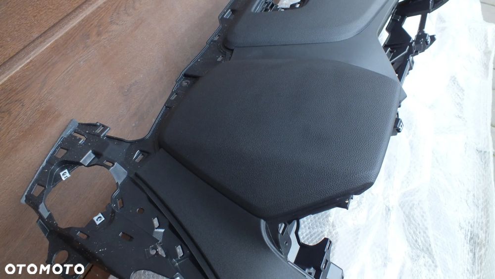 Konsola deska kokpit Toyota C-HR - 7