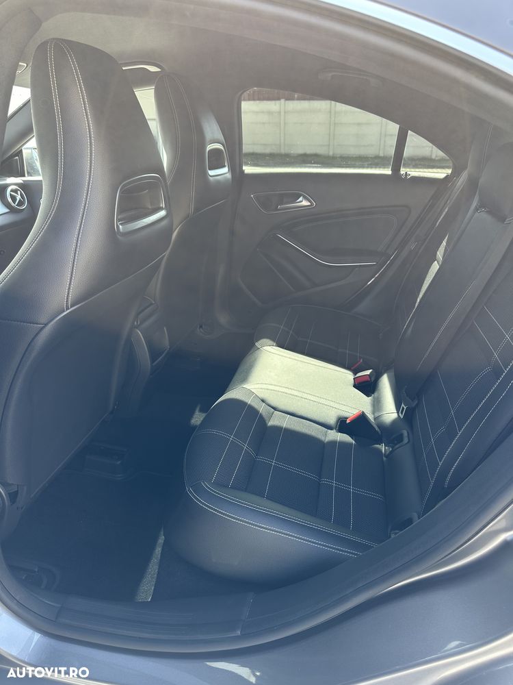Mercedes-Benz CLA 220 d Aut. - 19