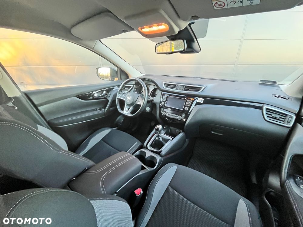 Nissan Qashqai 1.2 DIG-T Visia EU6 - 15