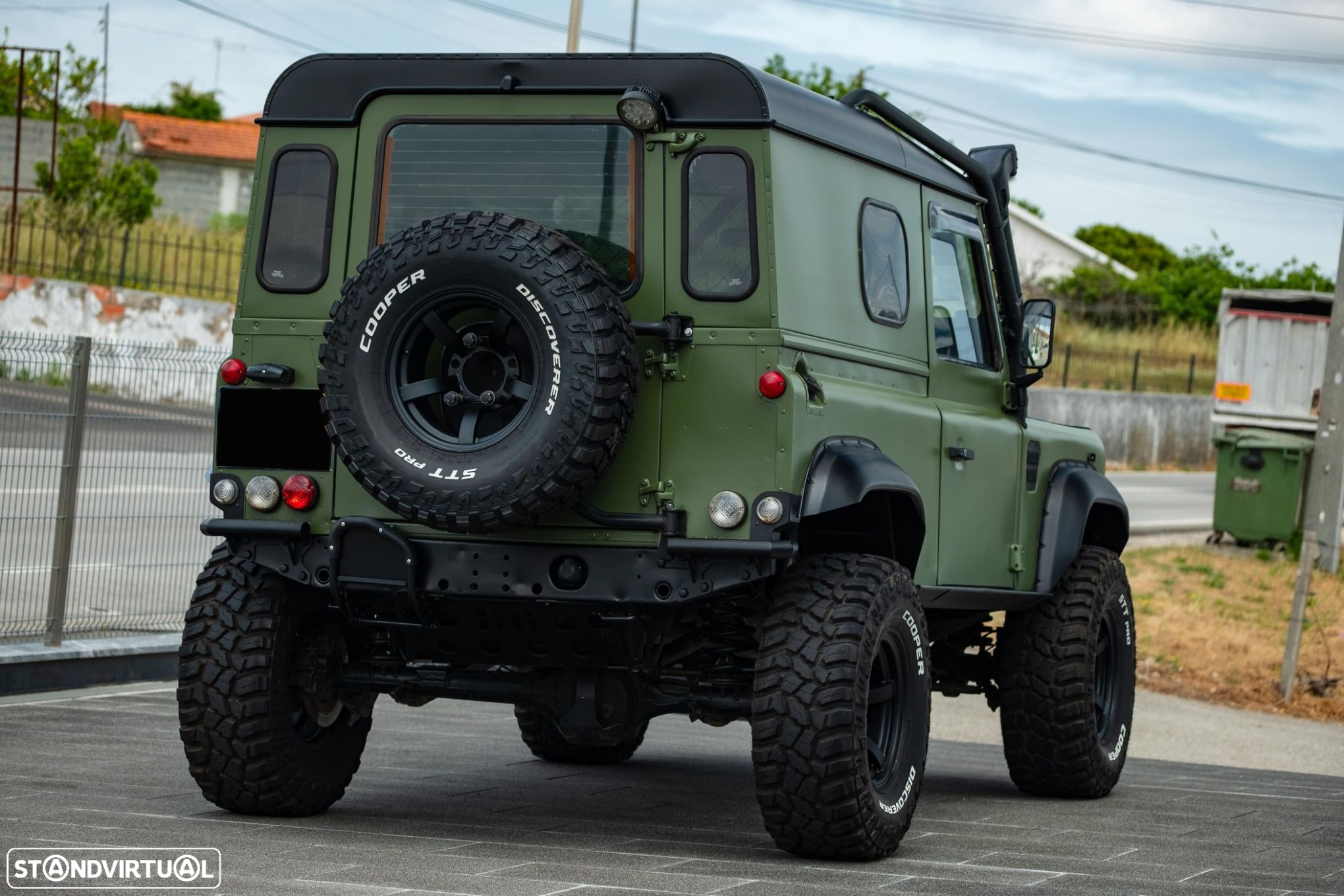 Land Rover Defender 90 2.5 TD5 Metal Top - 5