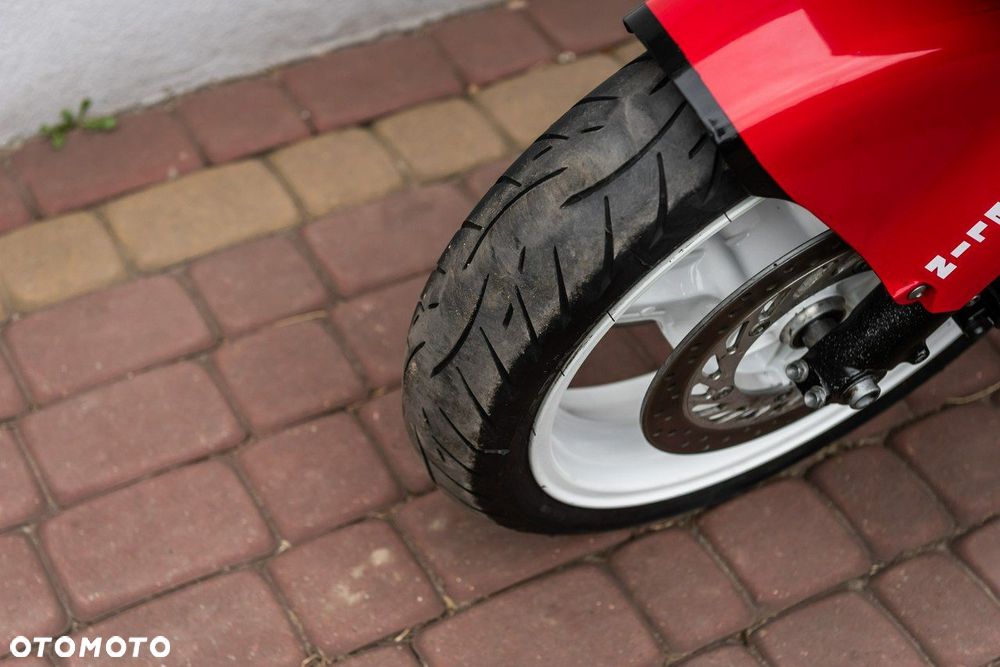 Honda CBR - 7