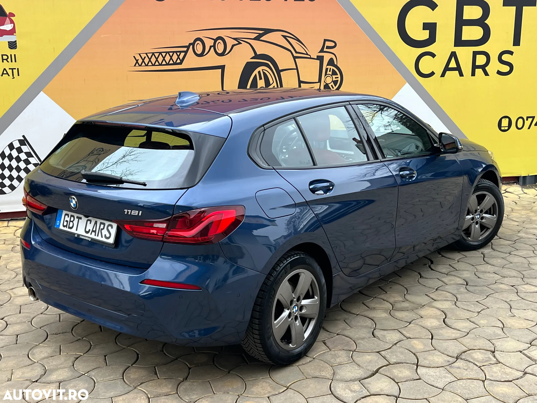 BMW Seria 1 118i Aut. Luxury Line - 7