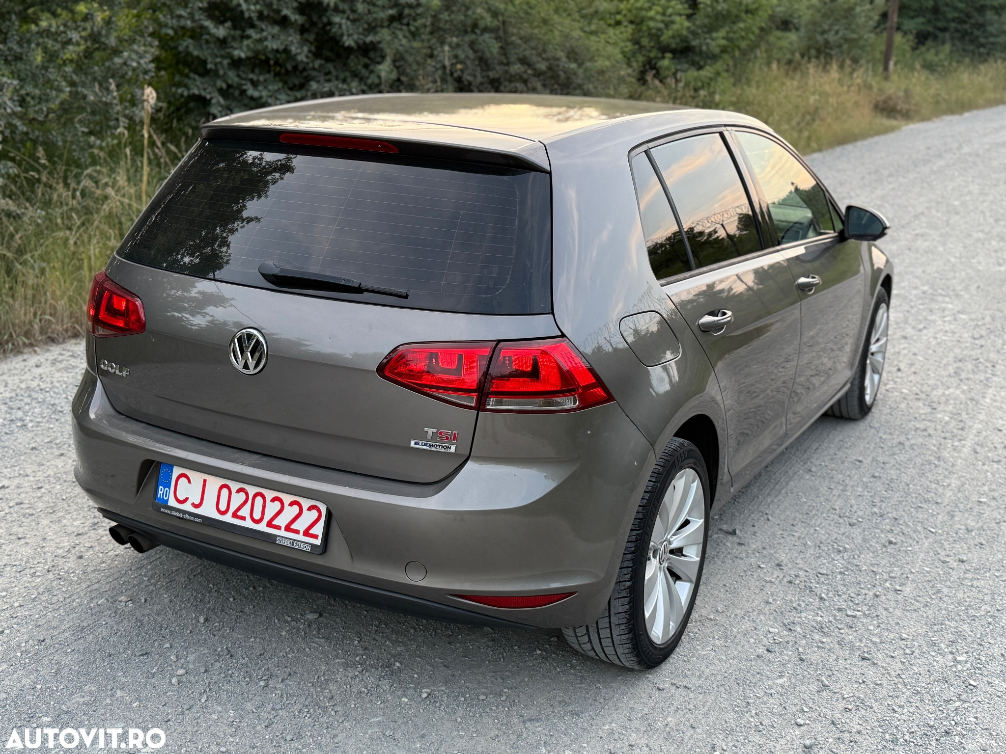 Volkswagen Golf 1.4 TSI BlueMotion Technology DSG Comfortline - 3