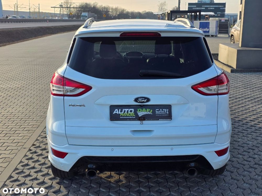 Ford Kuga - 36