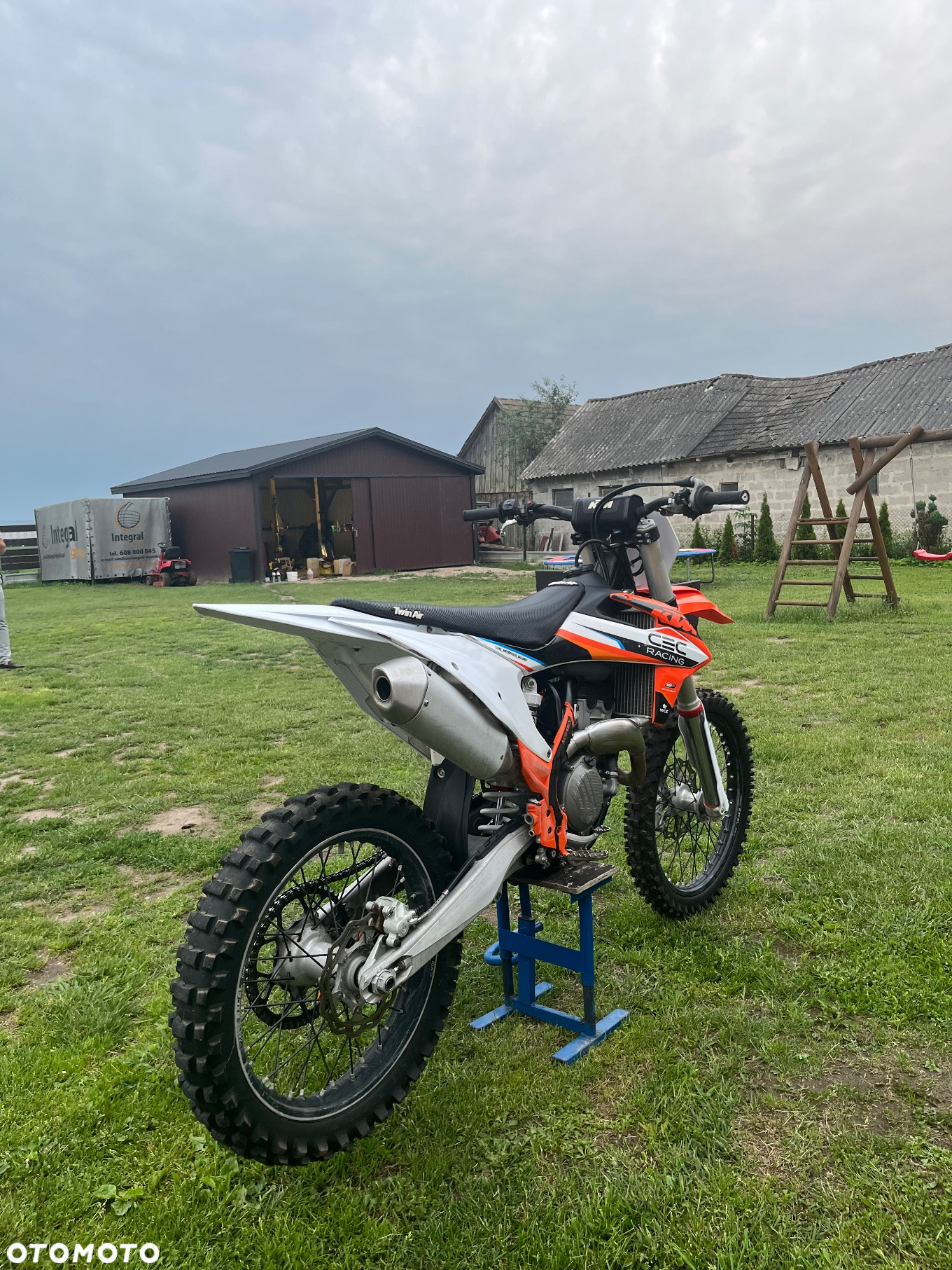 KTM Inny