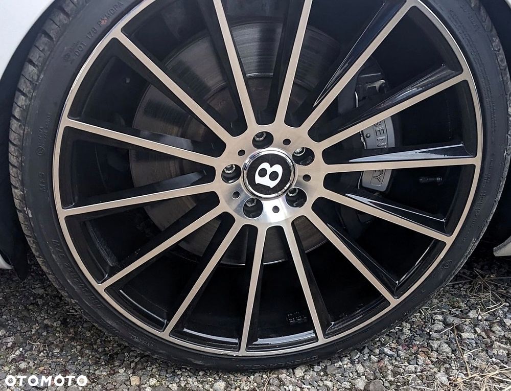 Bentley Flying Spur - 20