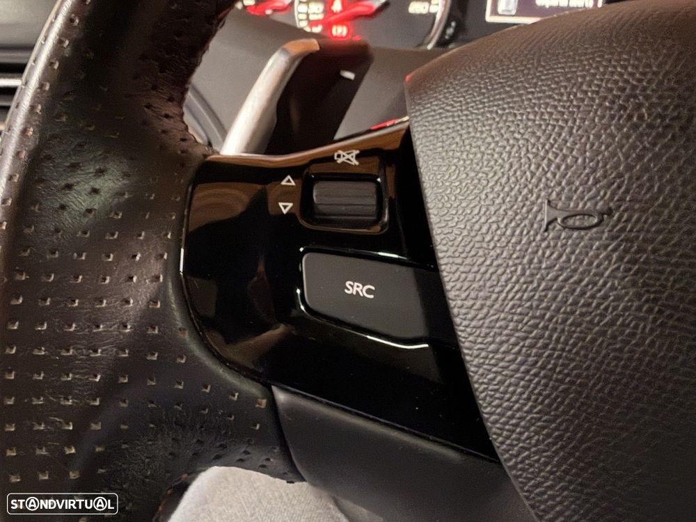 Peugeot 308 1.2 PureTech GT Line EAT8 - 19