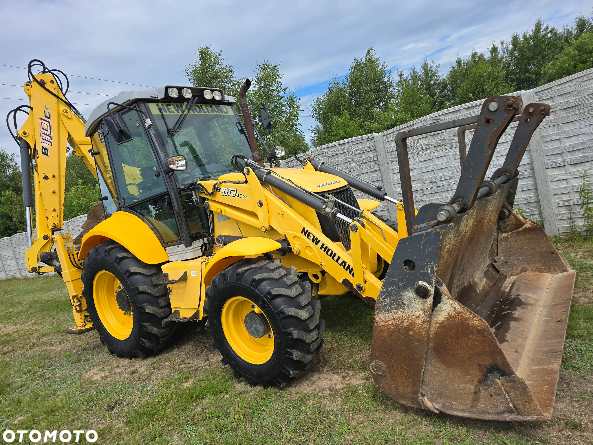 New Holland - 2