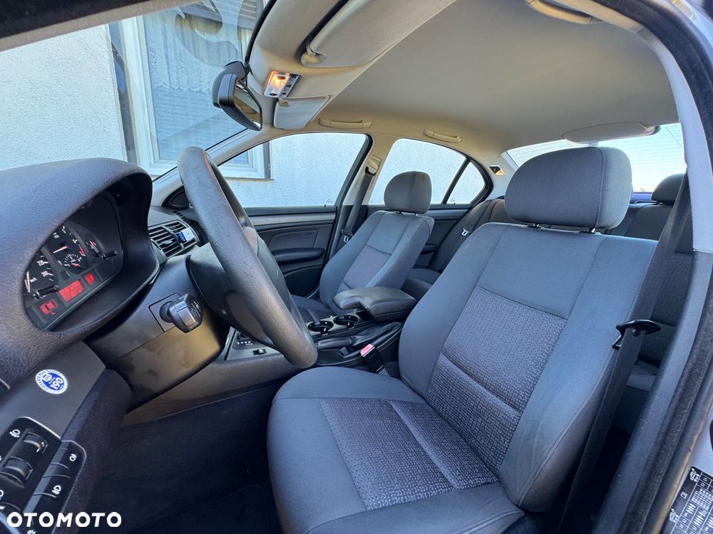 BMW Seria 3 - 31