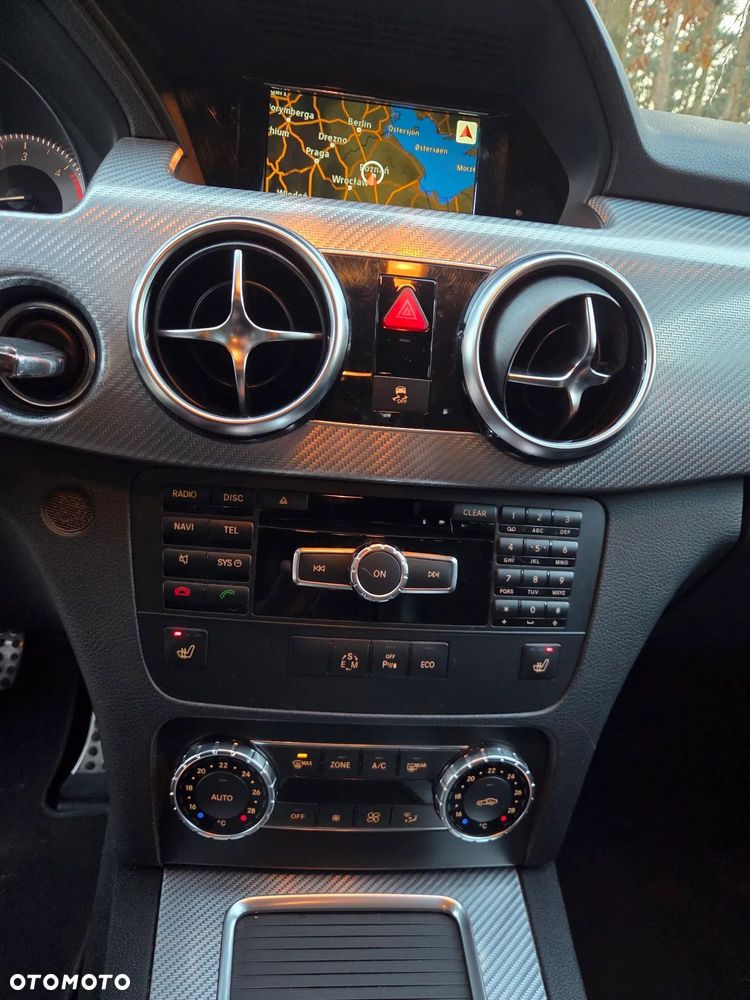 Mercedes-Benz GLK - 17