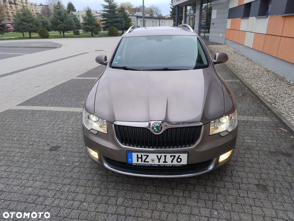 Skoda Superb 2.0 TDI Exclusive - 5