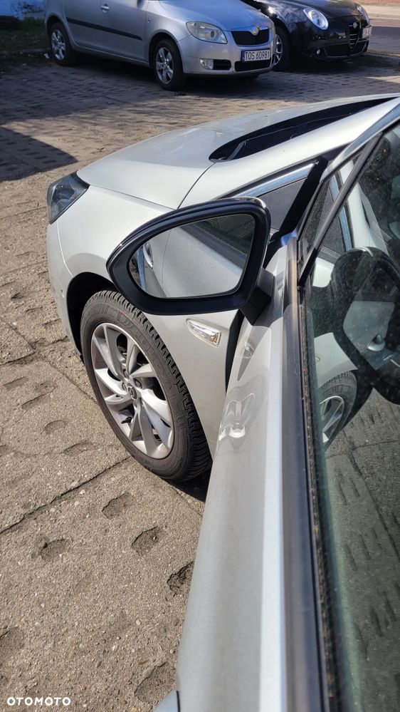 Opel Astra 1.2 T Elegance S&S - 8