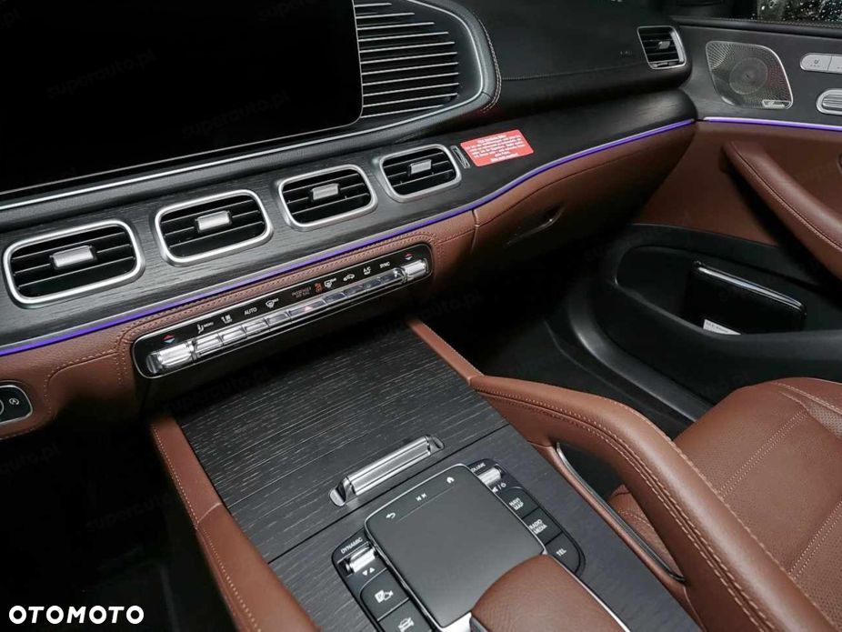 Mercedes-Benz GLE 300 d mHEV 4-Matic AMG Line - 12