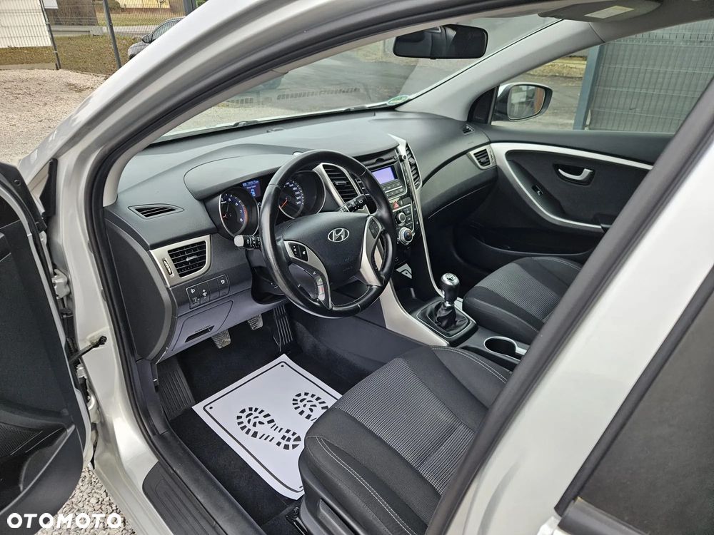 Hyundai i30 1.4 Comfort - 19