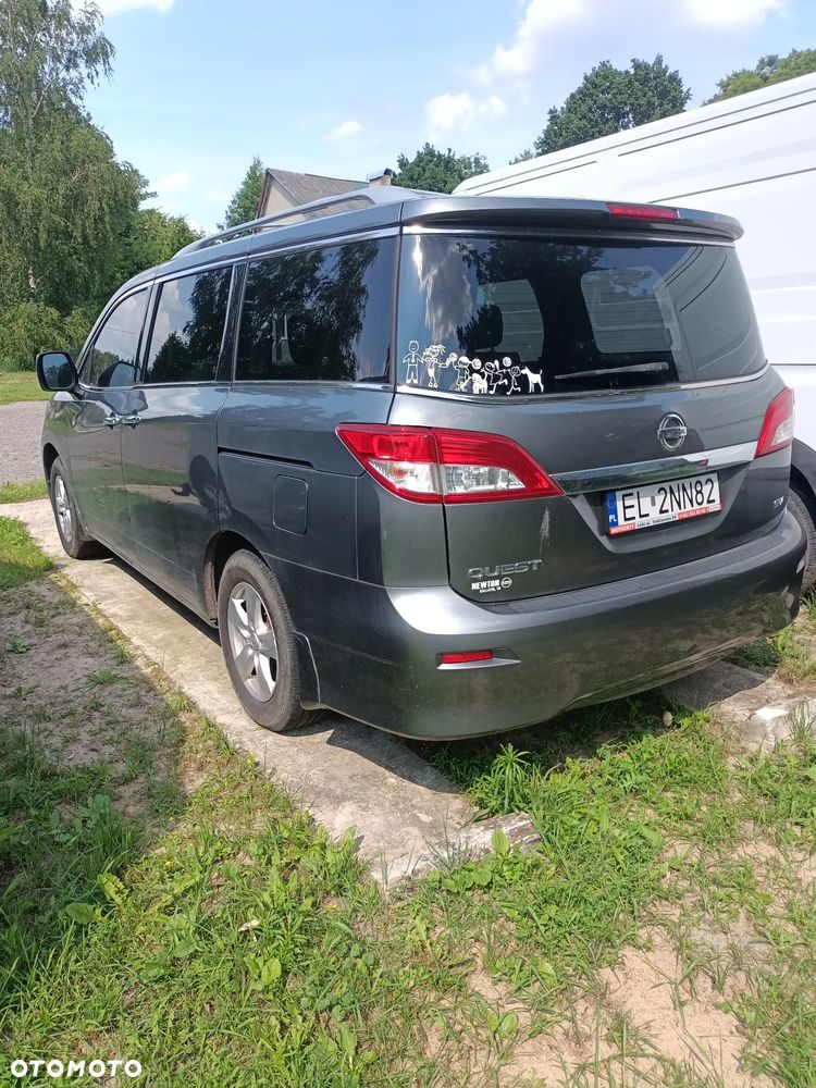 Nissan Quest 2015 photo 5