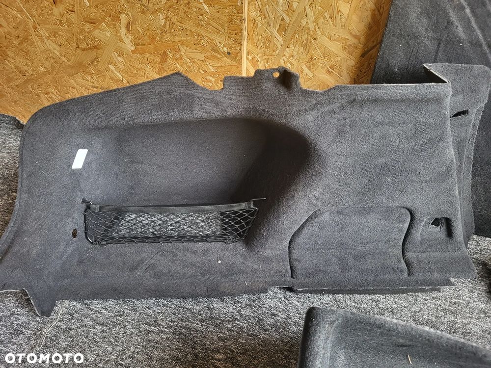 Bmw i4 g26 tapicerka bagażnika boczki podłoga - 3