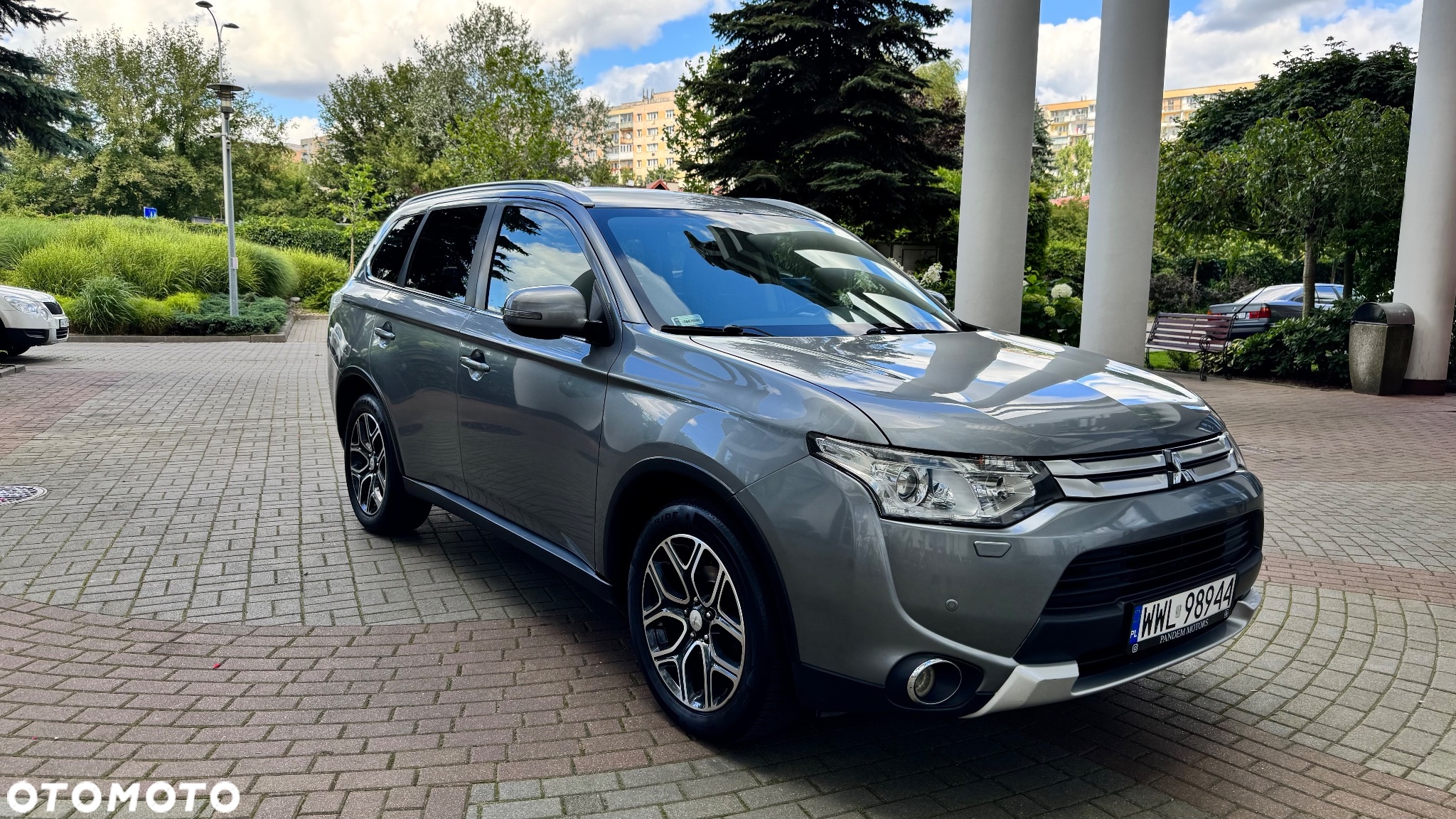 Mitsubishi Outlander - 19