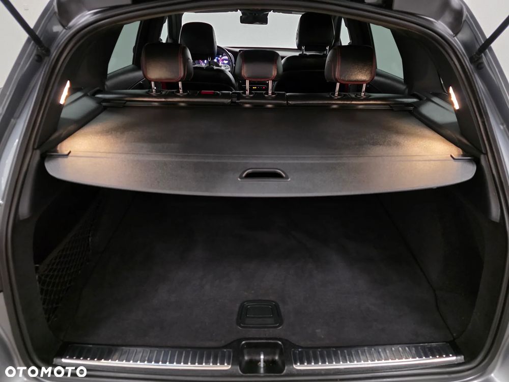 Mercedes-Benz GLC 220 d 4Matic 9G-TRONIC AMG Line Plus - 40