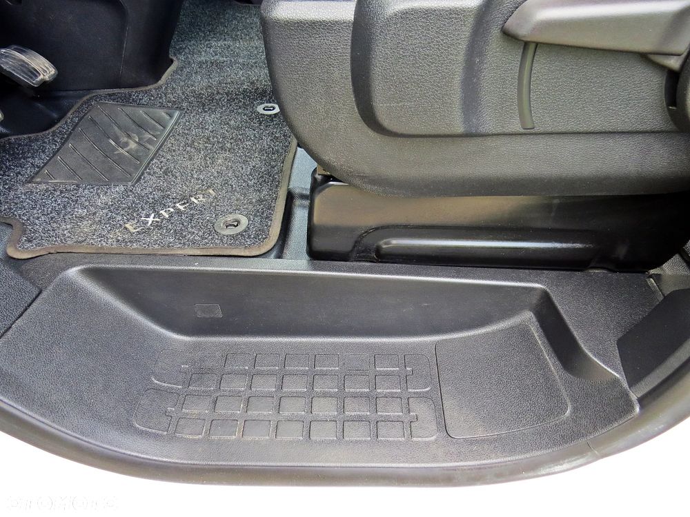 Peugeot Expert Pro L3H1 TwinCab Eco umklappbar - 15