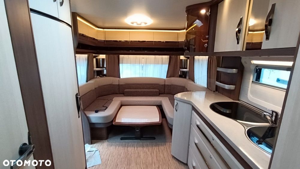 Hobby 560 UL PRESTIGE - 24