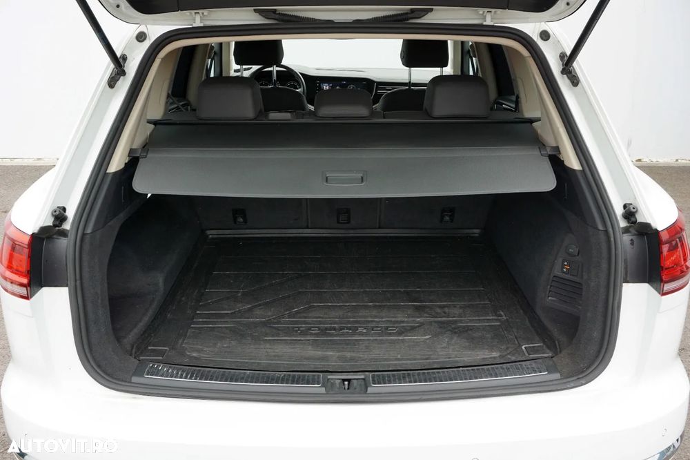 Volkswagen Touareg V6 TDI Elegance - 13