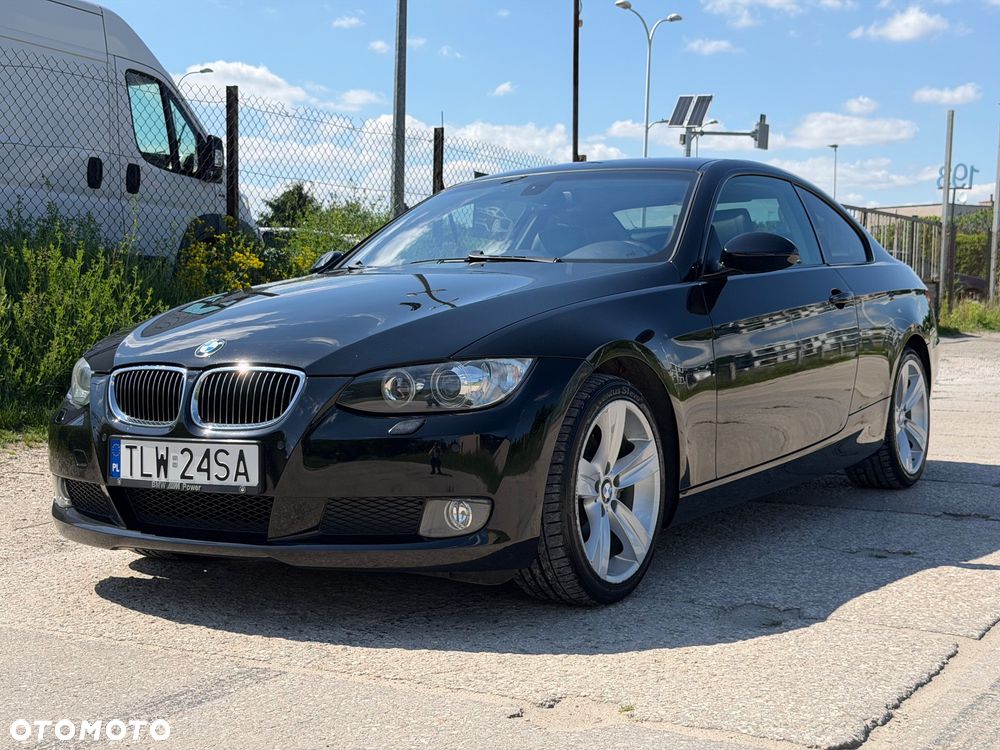 BMW Seria 3 325i Edition Exclusive - 18