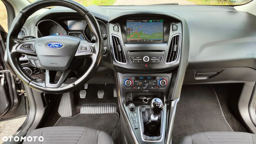 Ford Focus 1.5 TDCi DPF Start-Stopp-System Titanium - 8