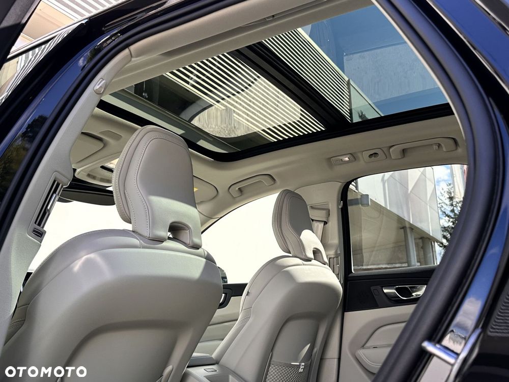 Volvo XC 60 - 17