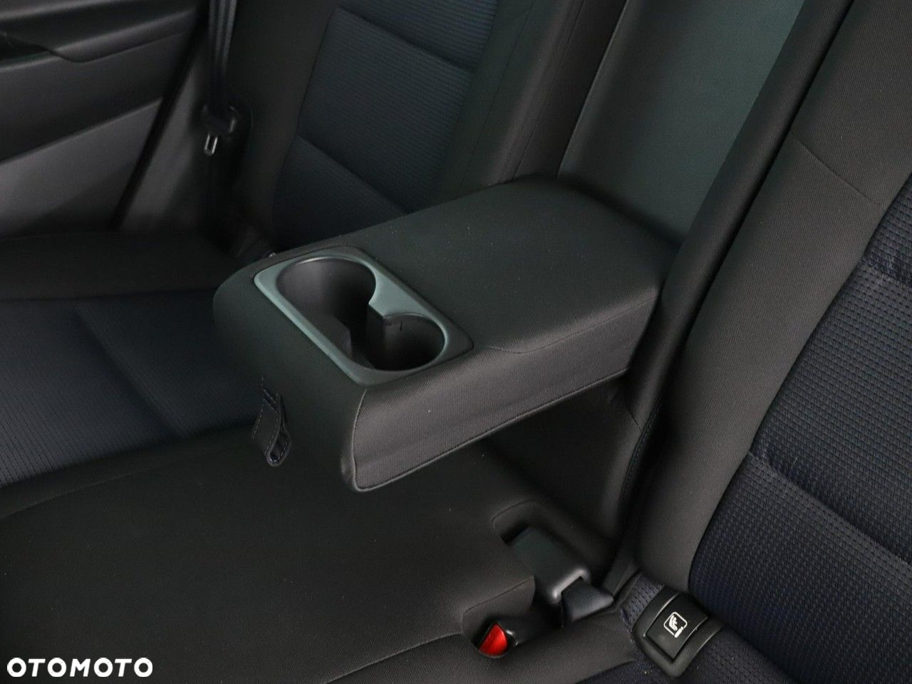 Hyundai Tucson 1.7 CRDI BlueDrive Comfort 2WD - 36