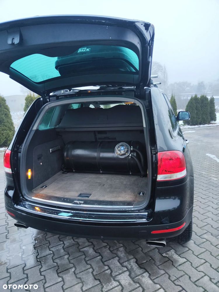 Volkswagen Touareg 3.2 V6 Automatik - 12