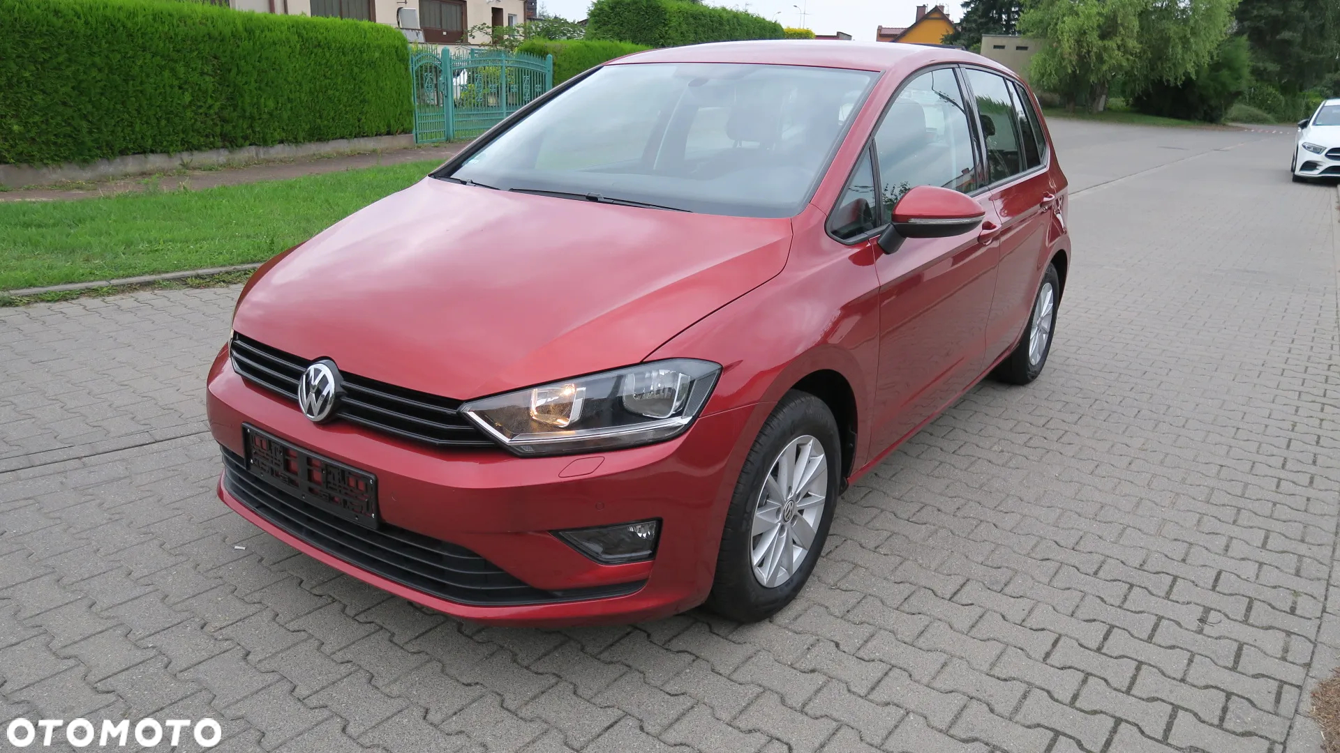 Volkswagen Golf Sportsvan 1.2 TSI (BlueMotion Technology) DSG Comfortline - 3