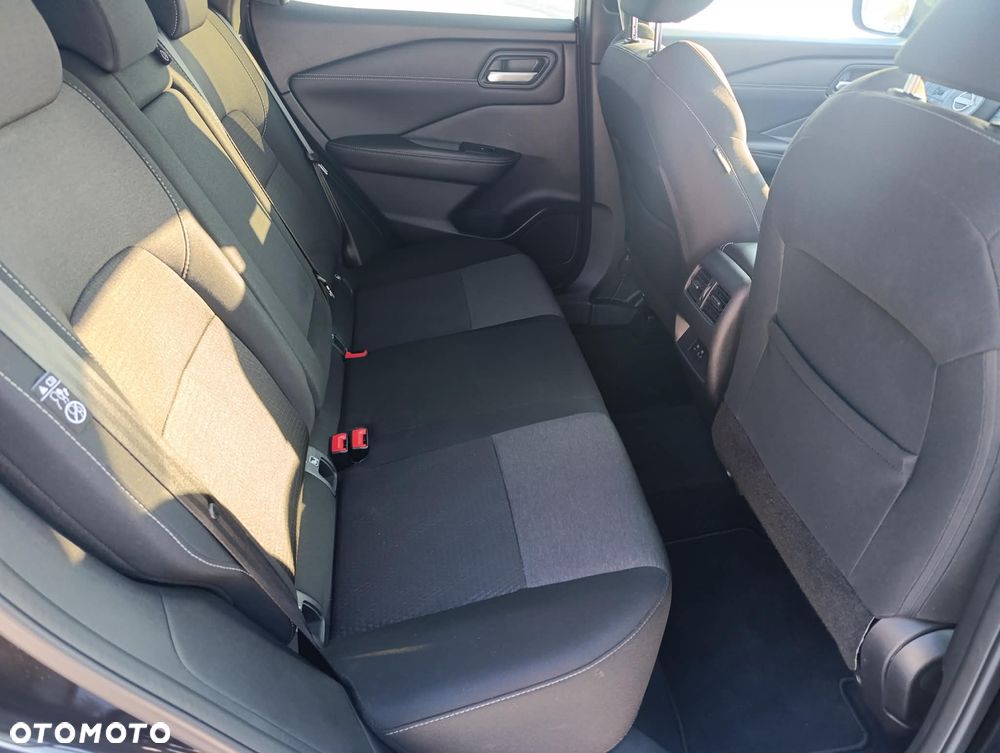 Nissan Qashqai 1.3 DIG-T MHEV N-Connecta Xtronic - 11