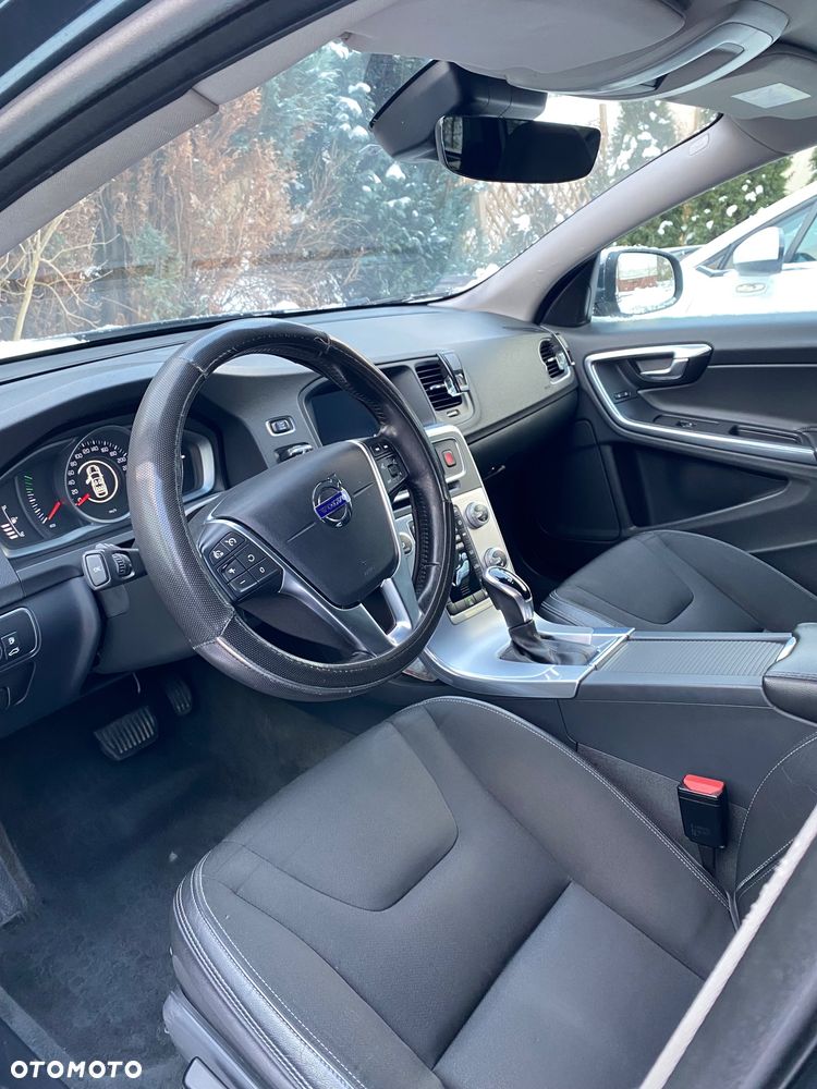 Volvo V60 - 8