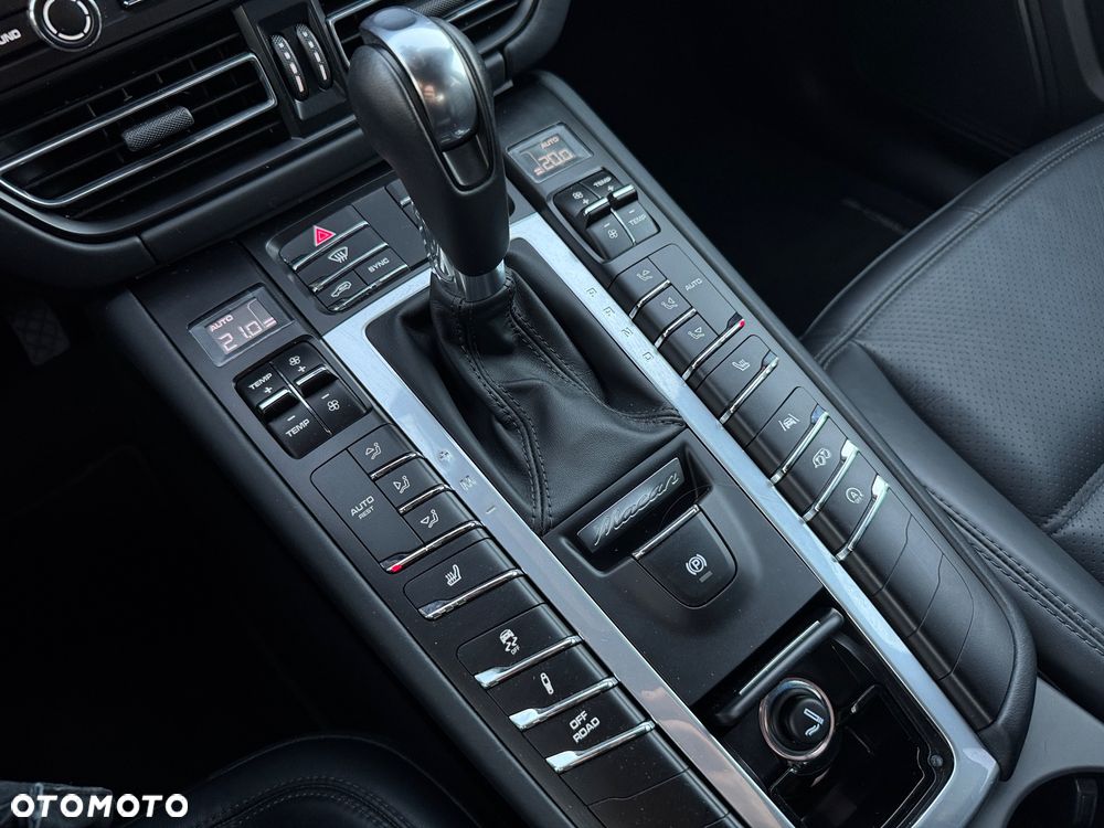 Porsche Macan GTS - 10