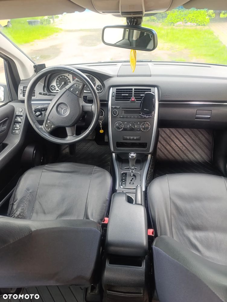 Mercedes-Benz Klasa B 180 CDI Autotronic - 4