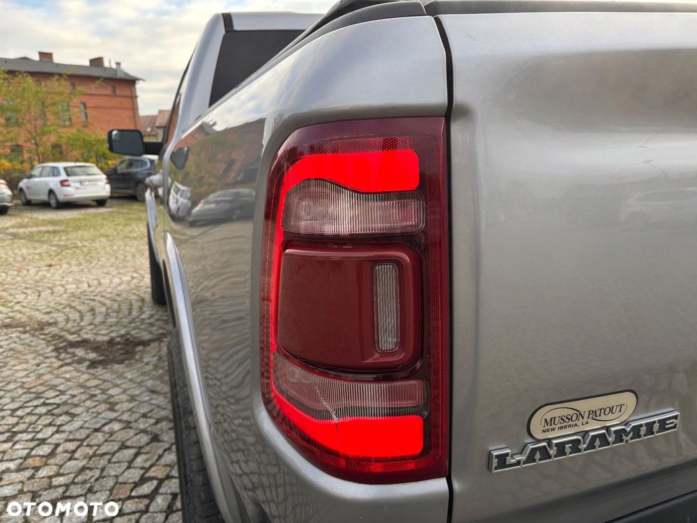 RAM 1500 Quad Cab Laramie - 9