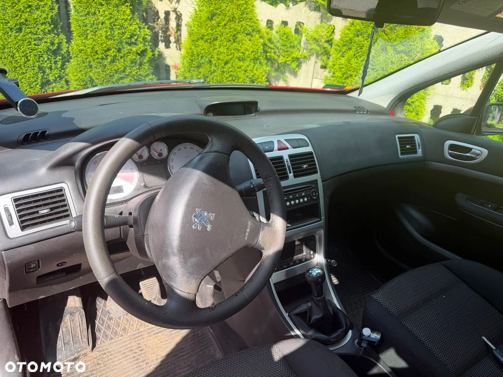 Peugeot 307 1.6 HDI Oxygo - 32