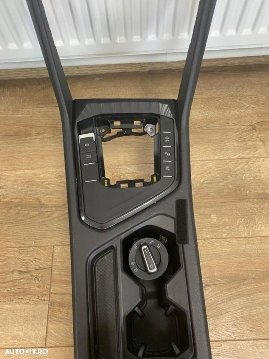 Consola - VW TIGUAN - 1