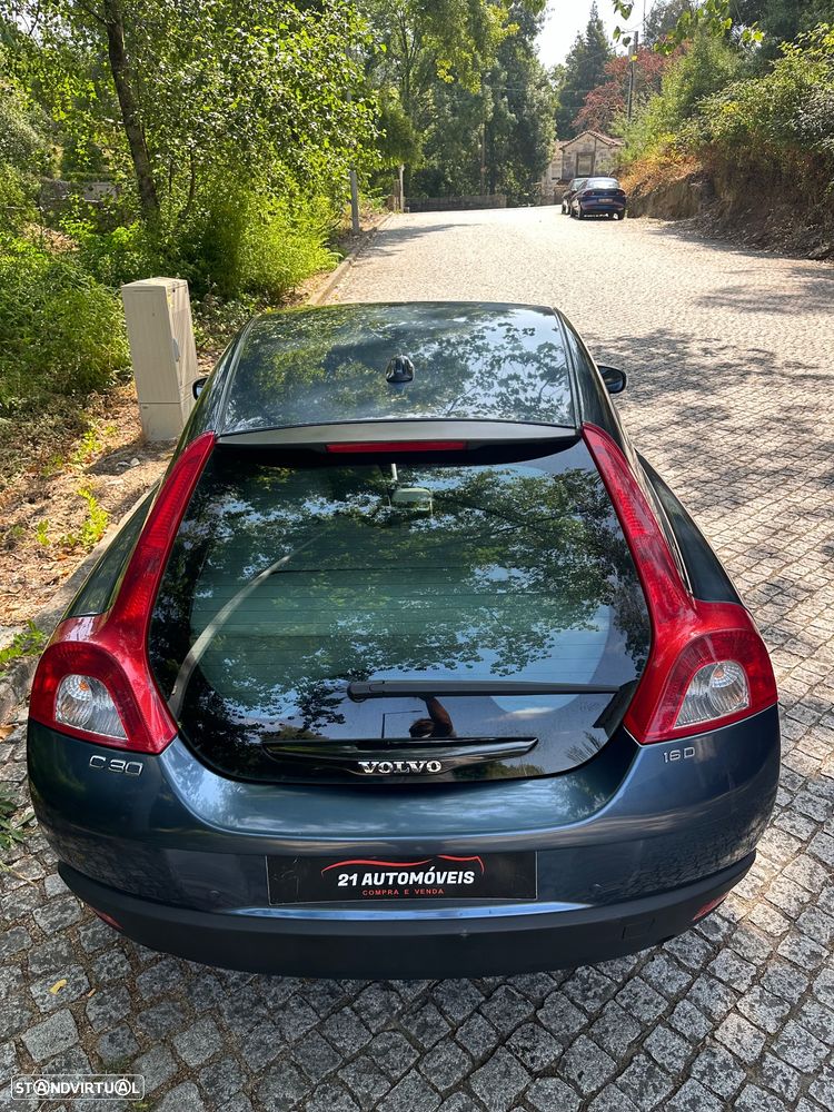 Volvo C30 1.6 D - 12