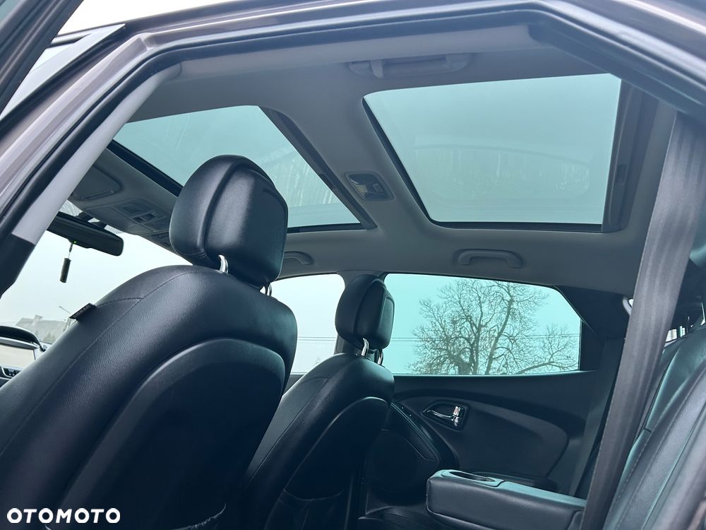 Hyundai ix35 blue 1.6 2WD Finale Gold - 17