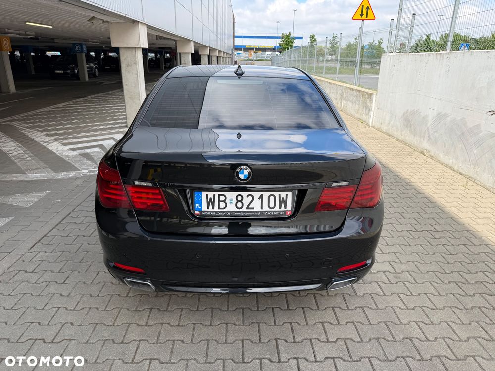 BMW Seria 7 730d Blue Performance - 11