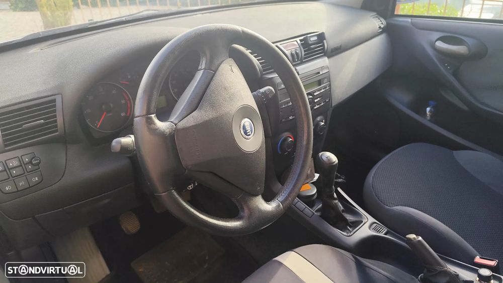 Fiat Stilo 1.9 JTD Dynamic Sport - 3