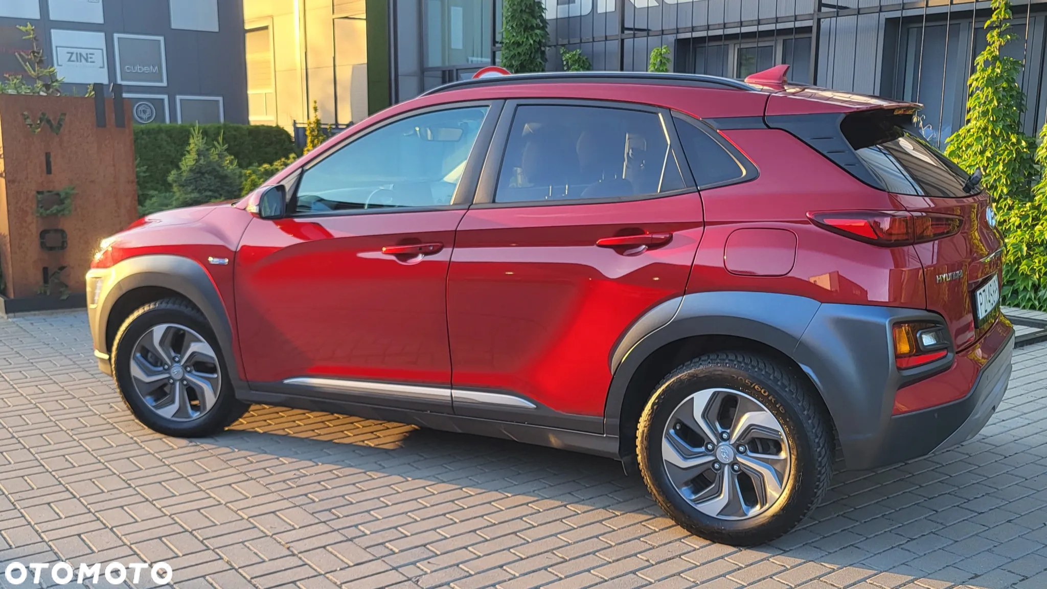 Hyundai Kona 1.6 GDI Hybrid Style DCT - 13