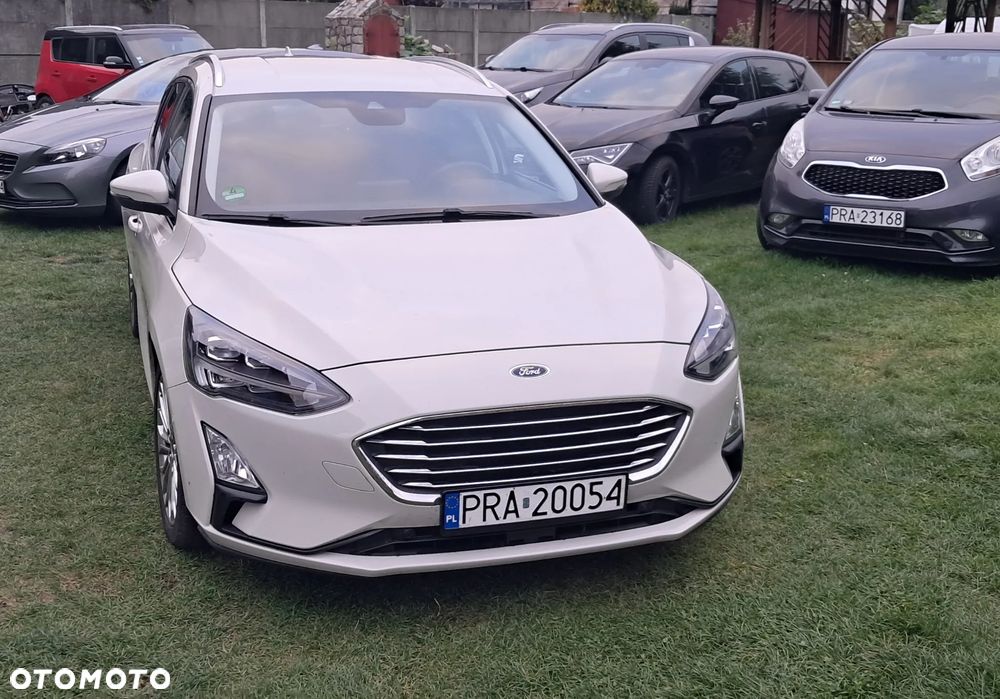 Ford Focus - 11