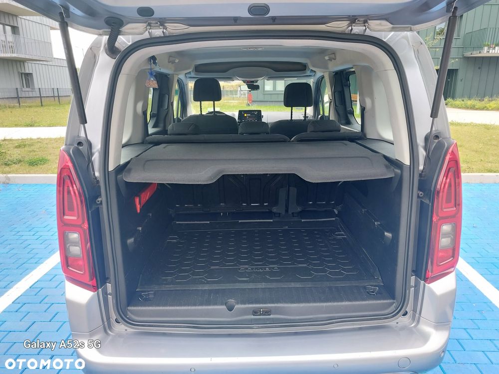 Opel Combo 1.2 Turbo Enjoy S&S - 9