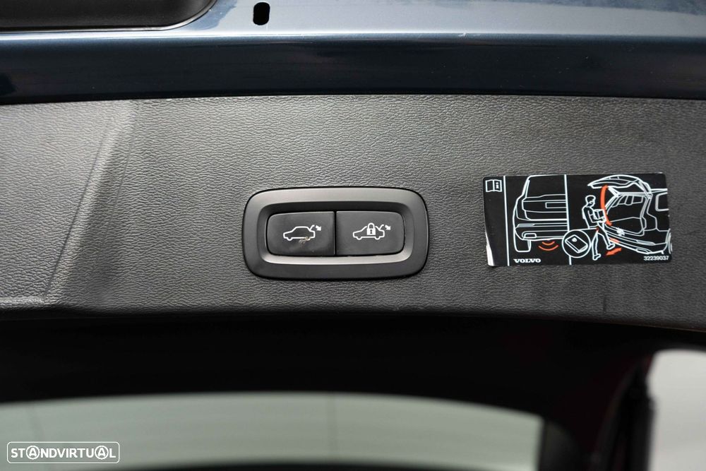 Volvo XC 40 1.5 T5 PHEV Inscription Expression - 19