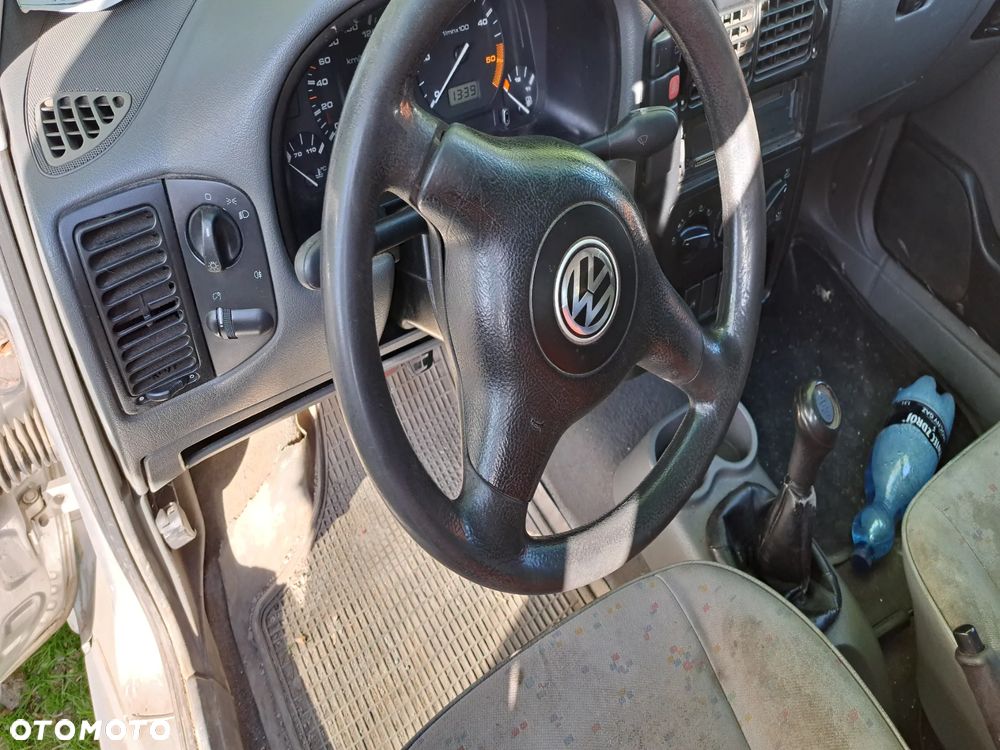 Volkswagen Caddy - 5