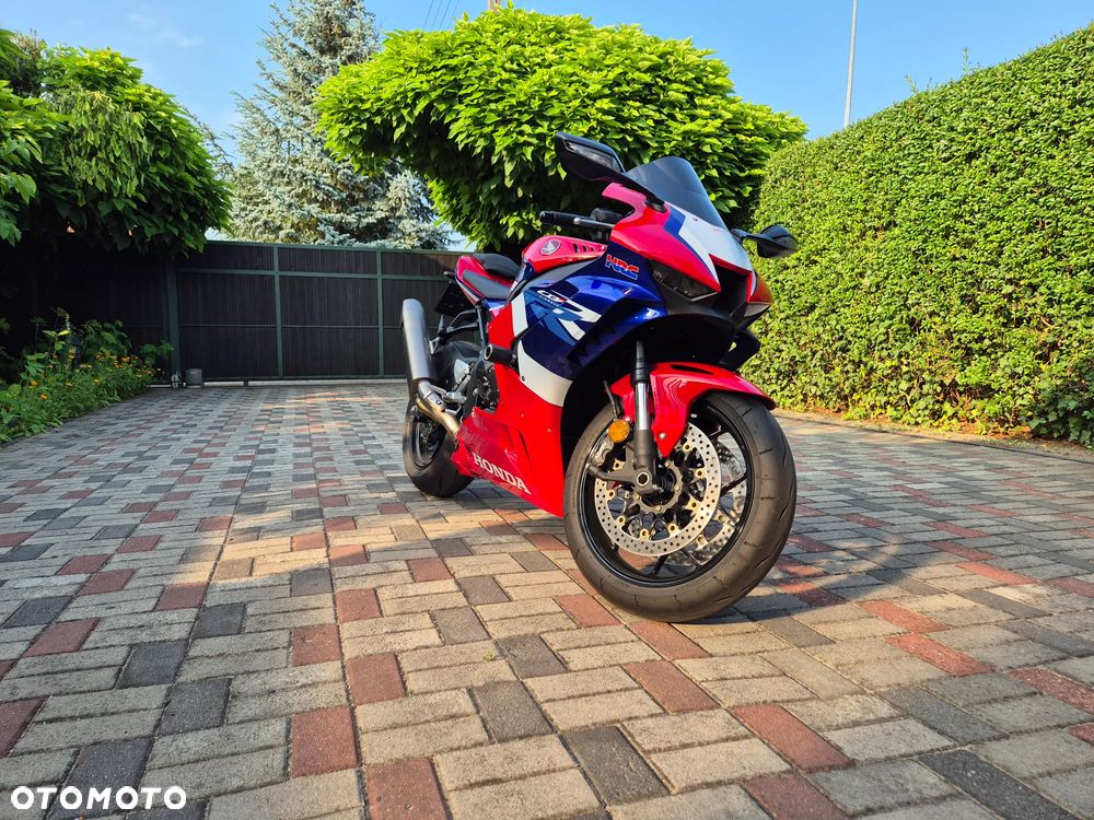 Honda CBR - 3